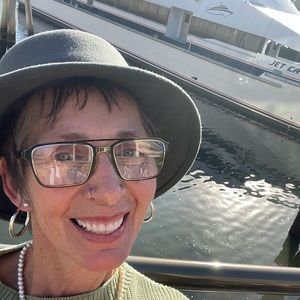 Meet your Posher, Tamara